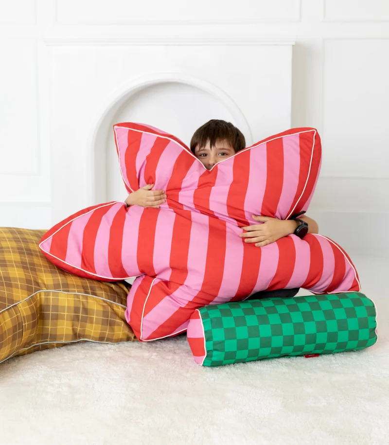 FILLE A FILLE Bloom Star XL Pillow