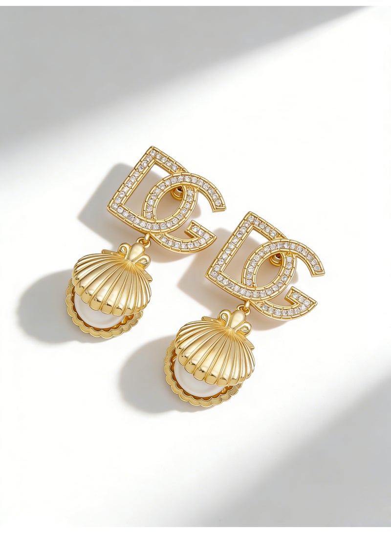 D&G DG Shell Pearl diamond earrings light luxury letters logo long earrings high sense banquet earrings. - Image 3