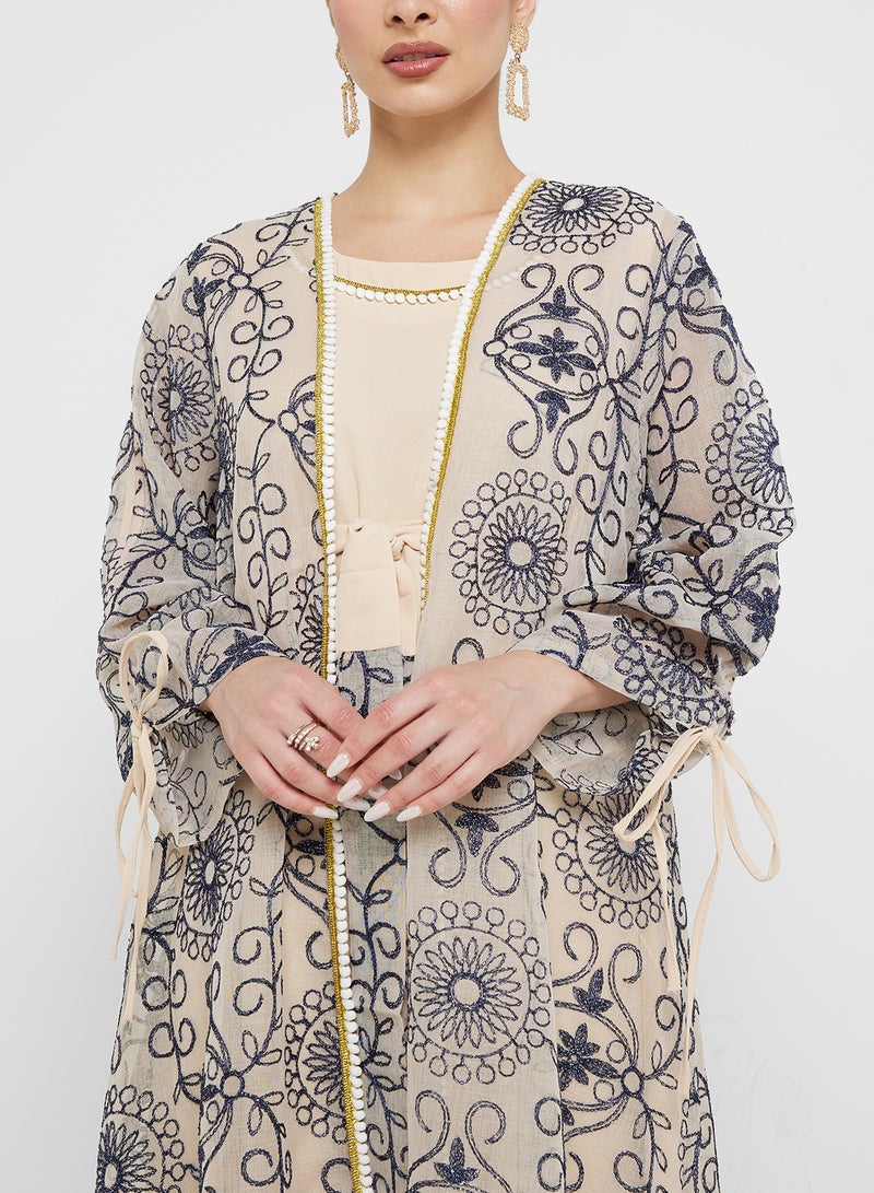 خزانة عباية مطرزة مع بطانة داخلية - Image 3