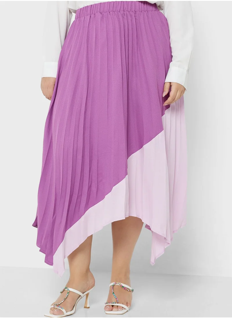 Ella Plus Two Tone Asymmetrical Hem Pleated Skirt