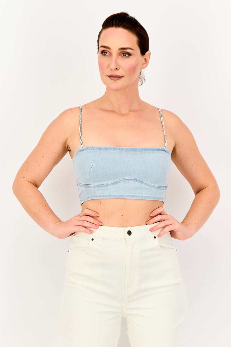 Bershka بلوزة نسائية بدون أكمام بتفاصيل مزخرفة، لون أزرق مغسول - Image 1