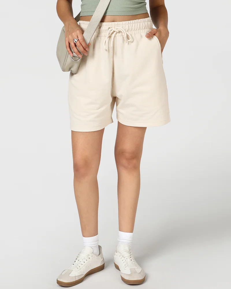 بيواكوف Women's Beige Shorts