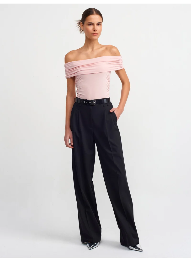 ديلفين 30902 Off Shoulder Gathered Top-Powder