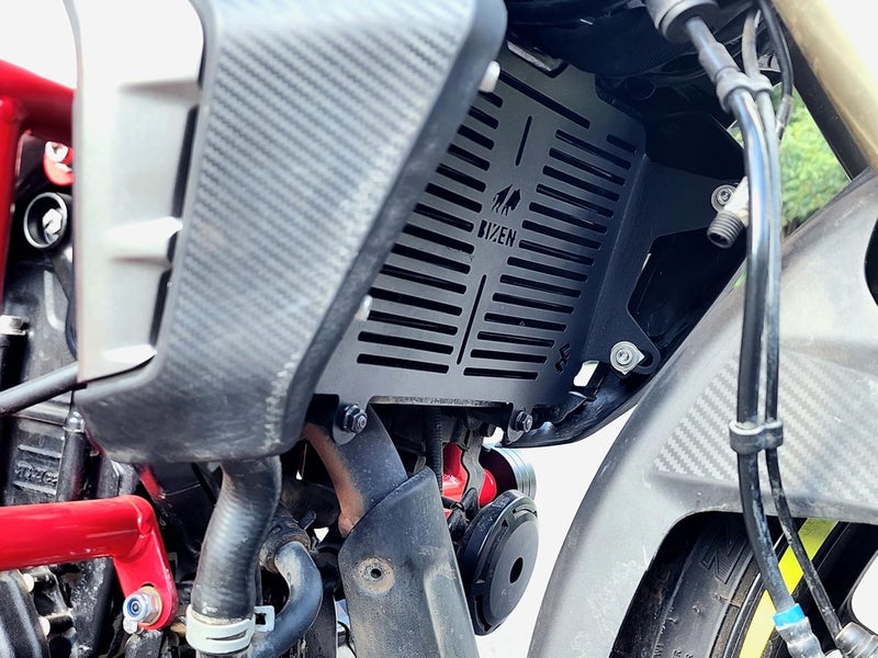 Bizen Bajaj Pulsar NS400 Premium Radiator Guard - Red - Image 3
