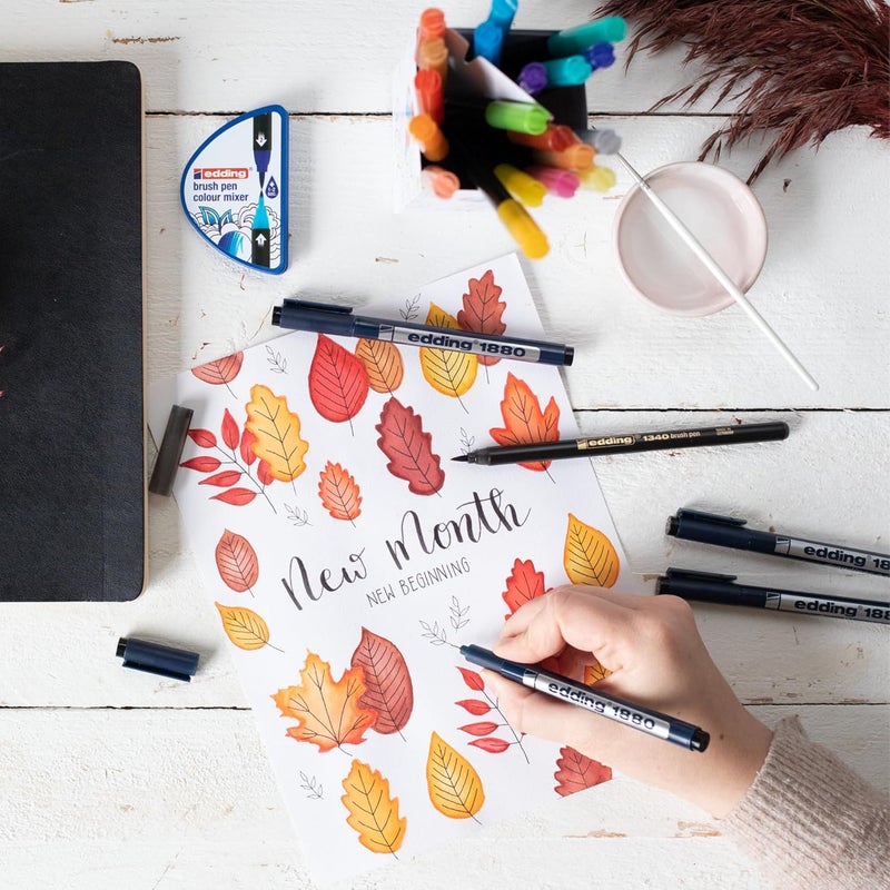 Edding 1880 profipen - black - set of 4 -line width 0.25-0.7 mm-fineliner pen for precise writing, sketching and technical drawing - fine, metal-encased nib - suitable for use with rulers and stencils - Image 3