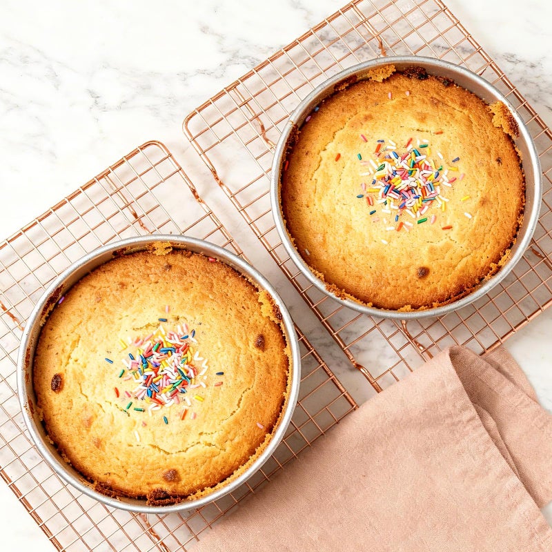 BAKEWAY 8 inch Cake Pans, Round Baking Layer Cake Pan Set of 2, Stainless Steel Mirror Finish & Dishwasher Safe for Birthday, Party, Wedding - Image 5