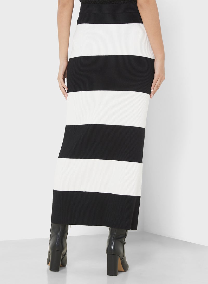 4th & Reckless Stripped Maxi Skirt - Image 2