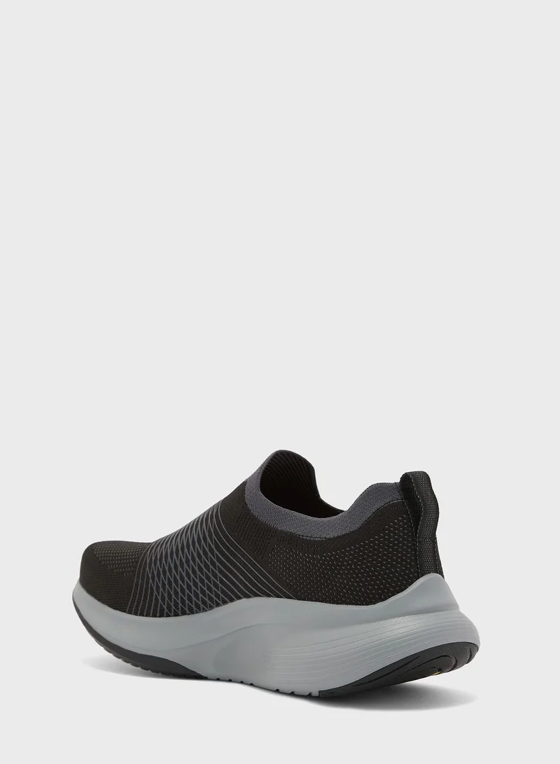 SKECHERS Go Walk Max Walker