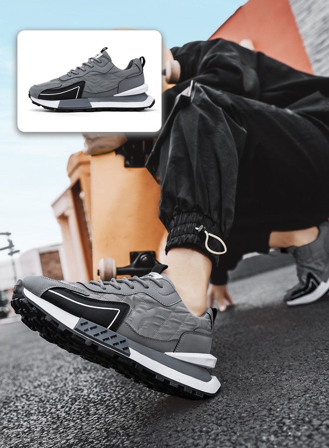 Men's casual shoes, men's height-increasing shoes that increase height by 5cm, casual men's shoes that do not cause foot pain, do not make feet sweaty, and do not have a bad odor. They can be paired with various clothes and are suitable for various occasions. - Image 1