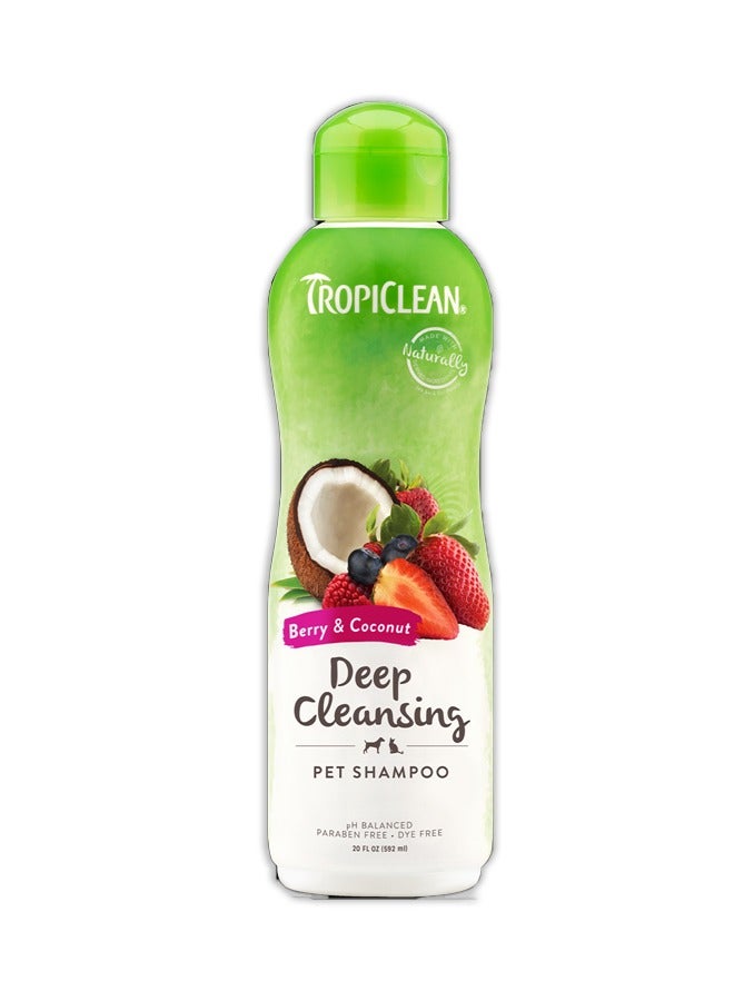 TropiClean Deep Cleansing Berry And Coconut Pet Shampoo - 592 ML - Image 1