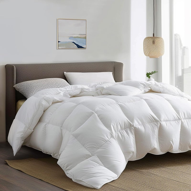 Serta Down Fiber Comforter King SizeExtra Warmth Duvet Insert Luxury Fluffy Bed Comforter 100 Cotton 300 Thread Count Shell Down Feather Fiber 500 Fill Power with Corner Taps White 106x90inch