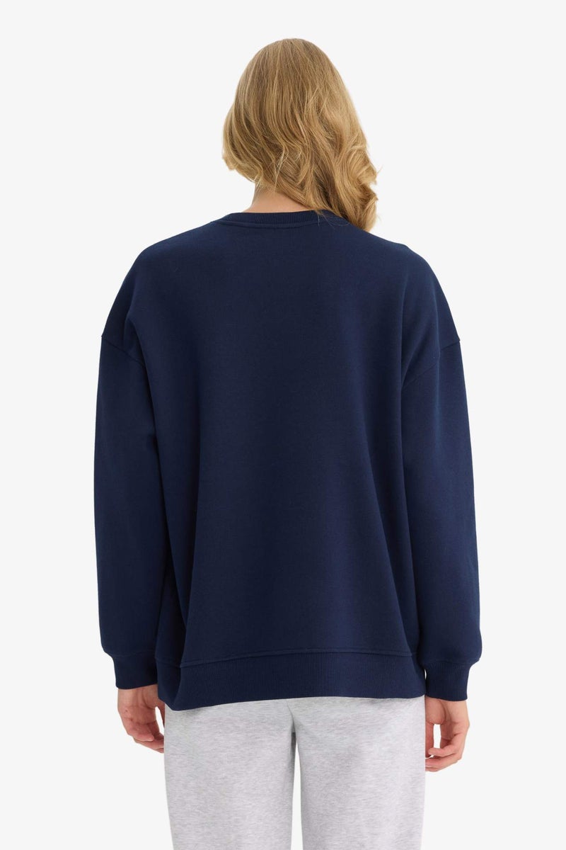 DeFacto Oversize Crew Neck Basic Thick Sweatshirt - Image 4