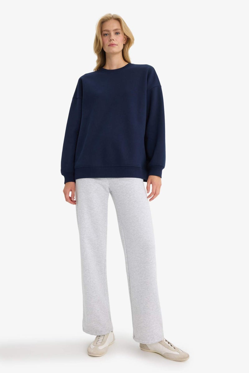DeFacto Oversize Crew Neck Basic Thick Sweatshirt - Image 2