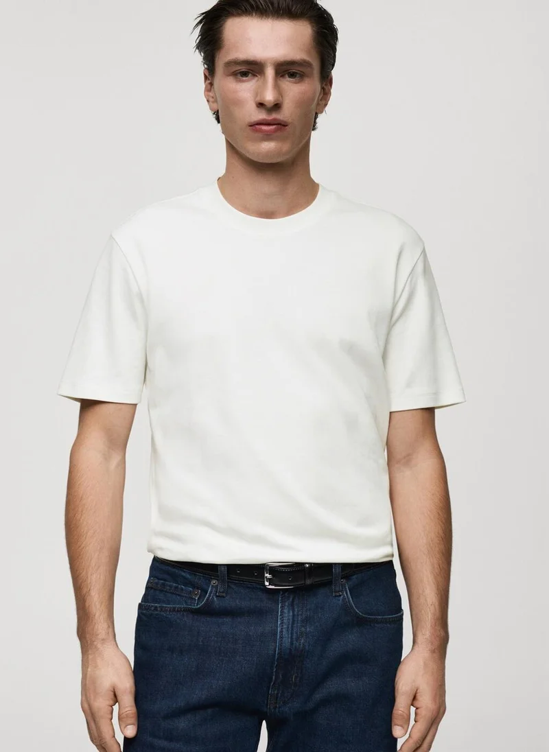مانجو Medium Weight Regular Fit T-Shirt