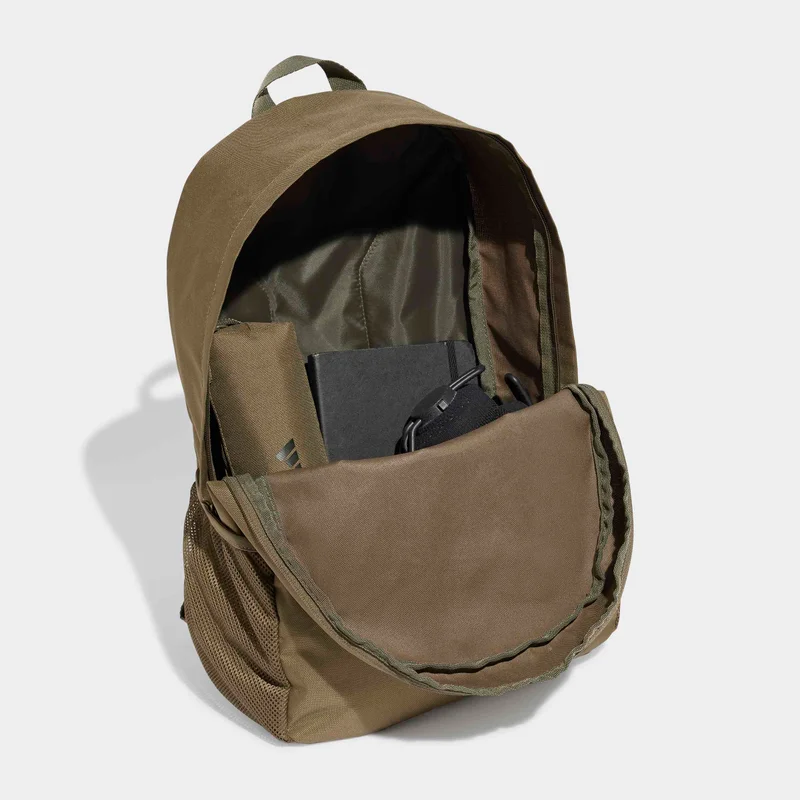 اديداس حقيبة ظهر مع مقلمة