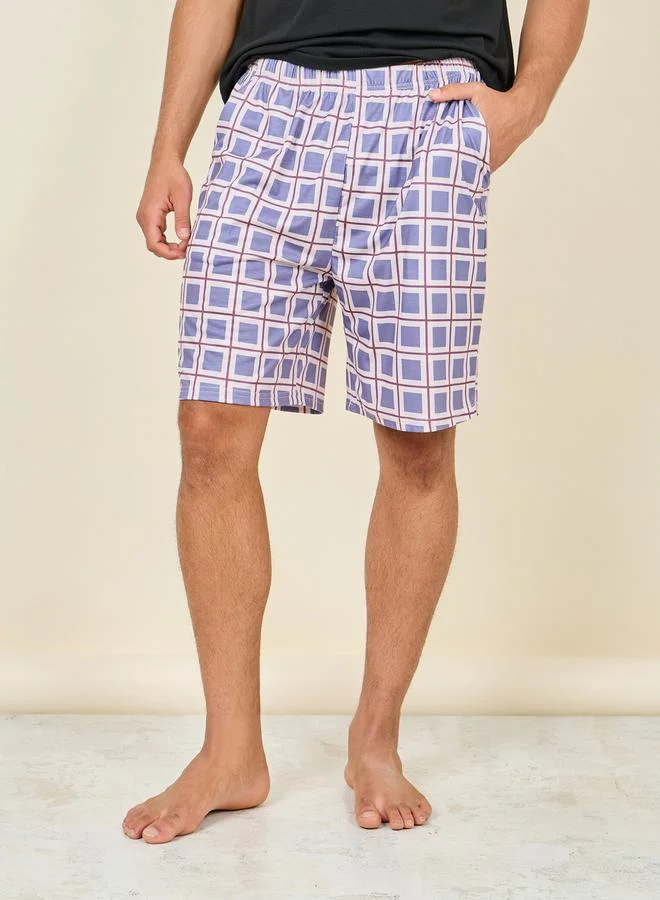 ستايلي Slogan Print T-shirt and Checkered Short Set