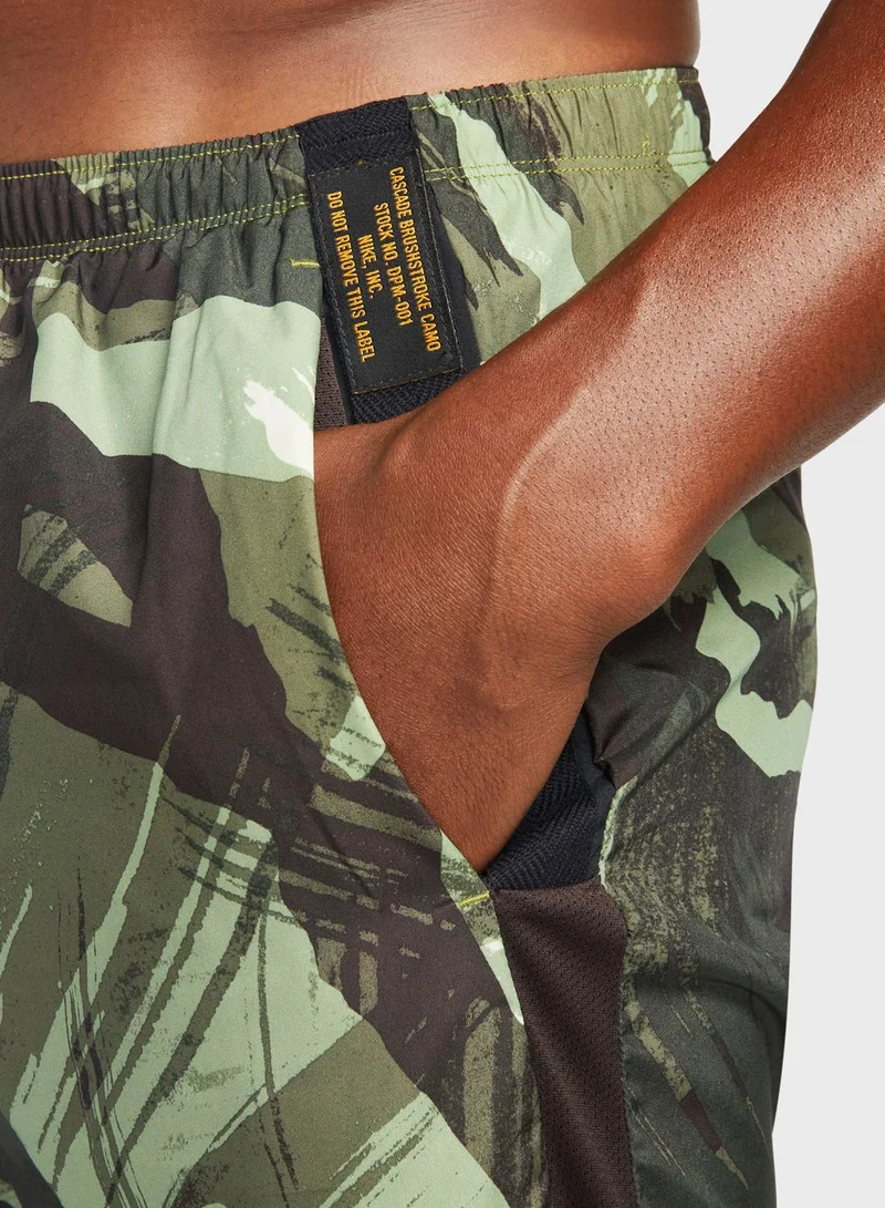 Nike 7" Dri-Fit Challenger Shorts