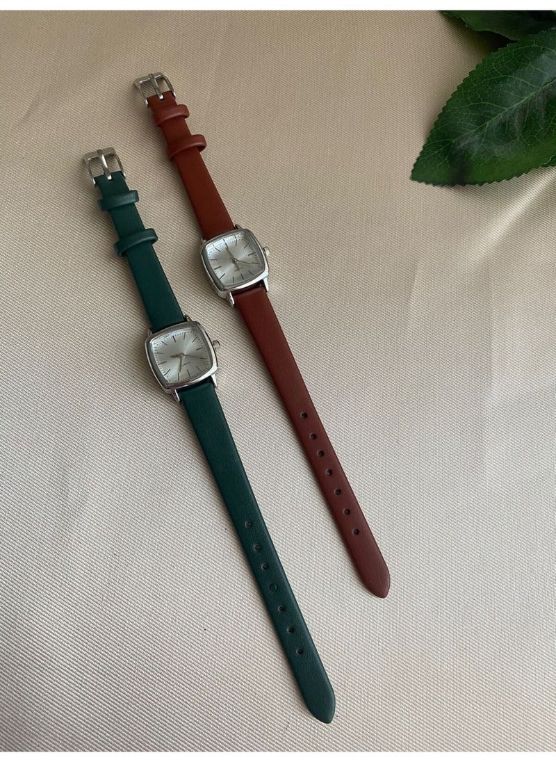 QUARTZ Retro Minimal Leather Band Women's Wristwatch  - Image 2