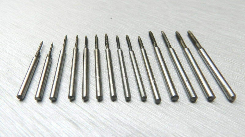 OSCAR Mini Tap and Die Set | 14 Taps with Screw Plate & Pin Vise | 0.7–2mm Jewellery Making Tool | Silver Finish - Image 4
