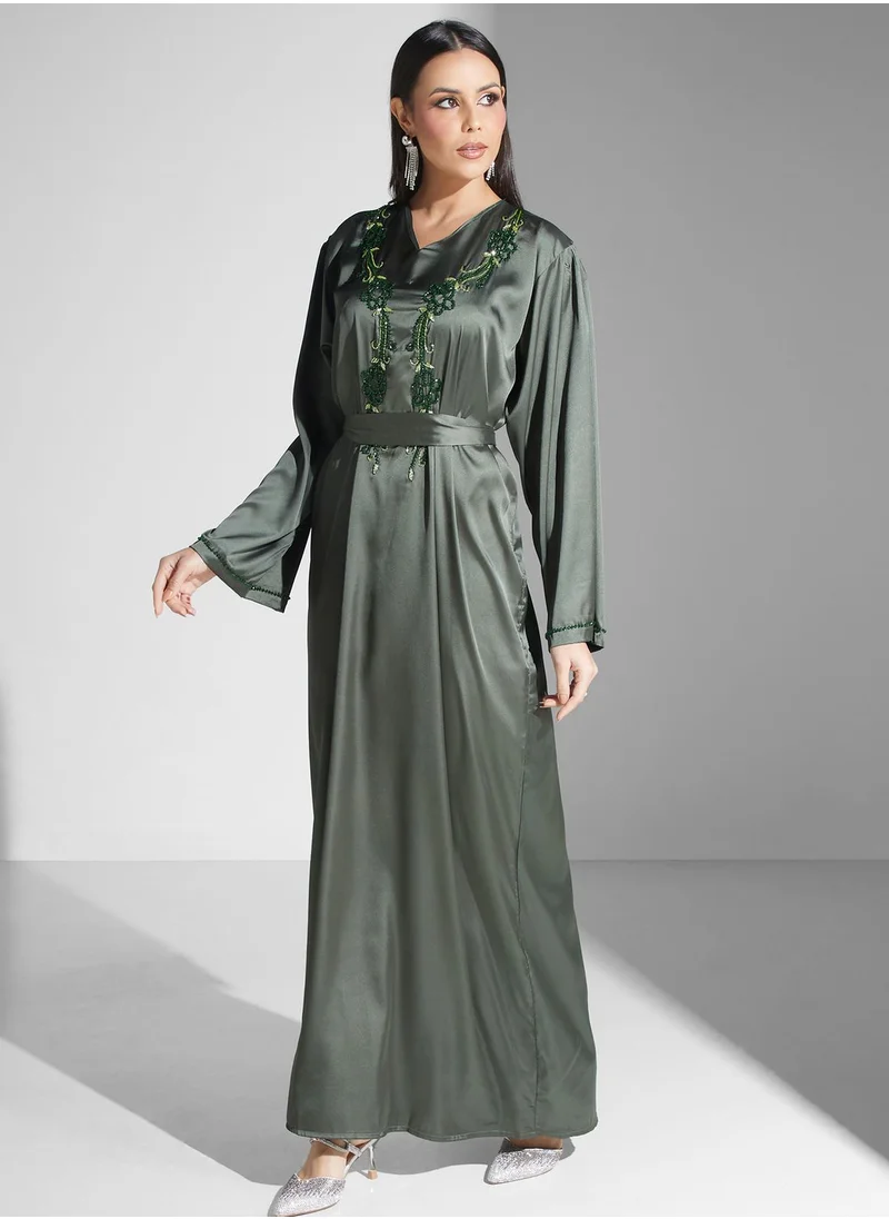 hayas closet Embellished Belted Jalabiya