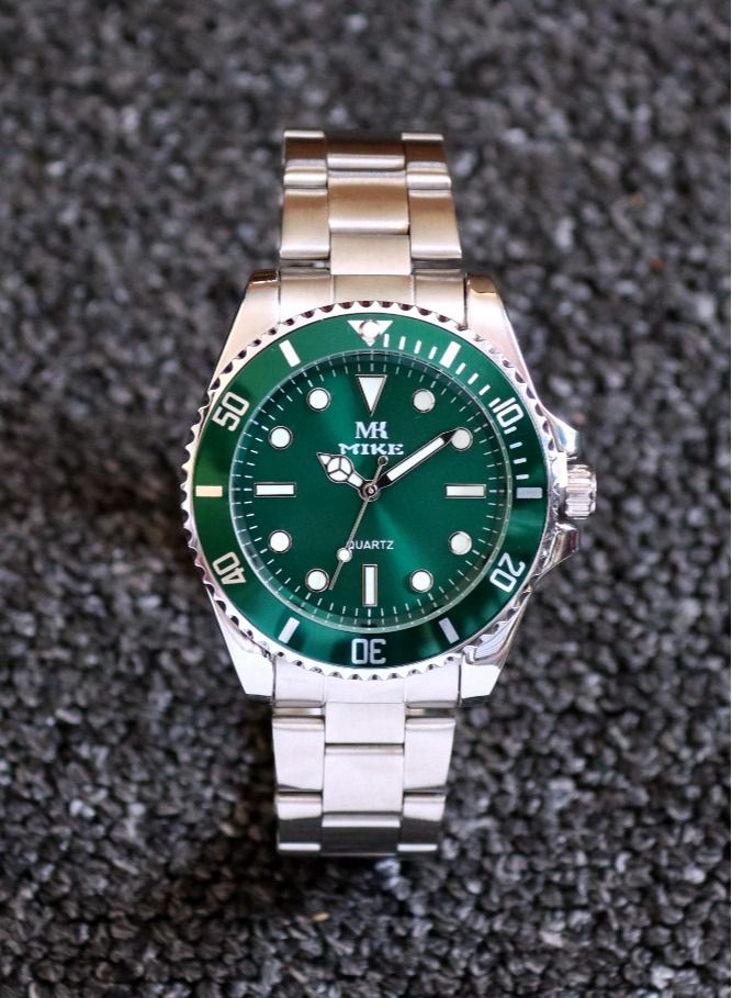 MIKE Classic men's watch in silver and green - Image 2