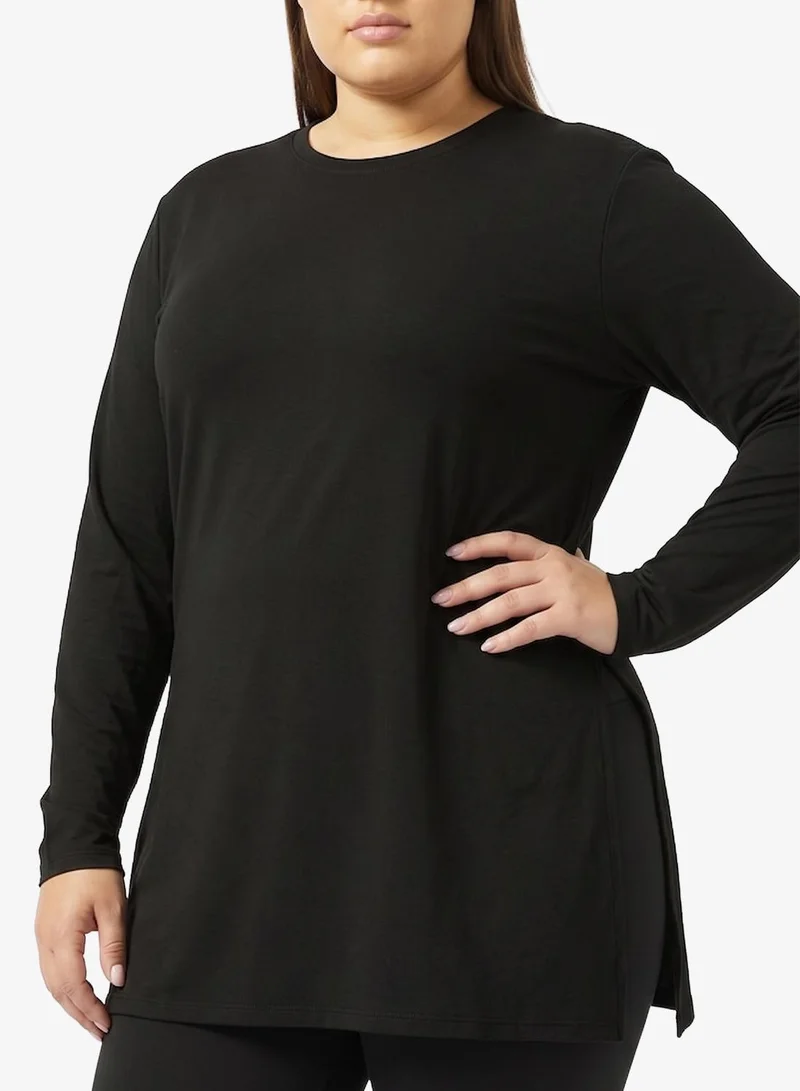 FRWD  FRWD Plus Soft Touch Seamless Assymetric T-shirt for Women | Best Price UAE