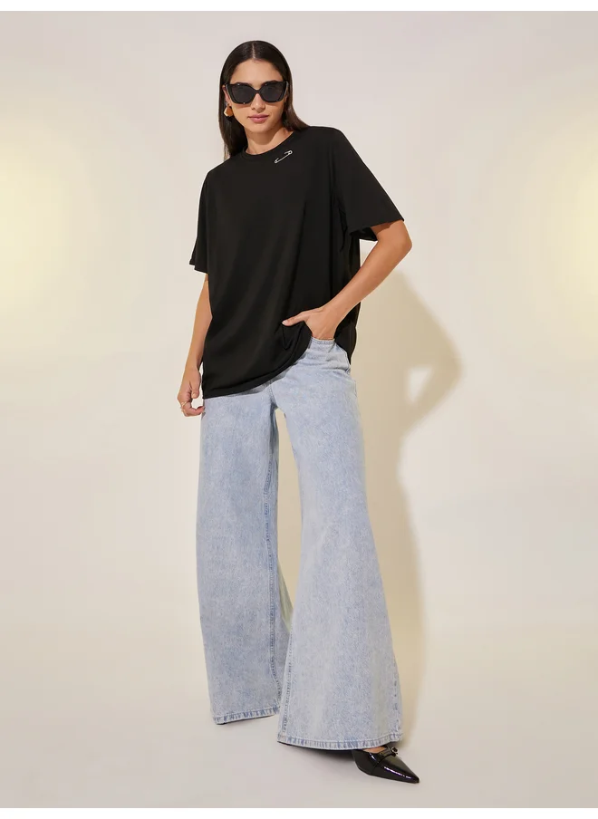 Take Two Take Two Round Neck Embroidered Detail T-shirt