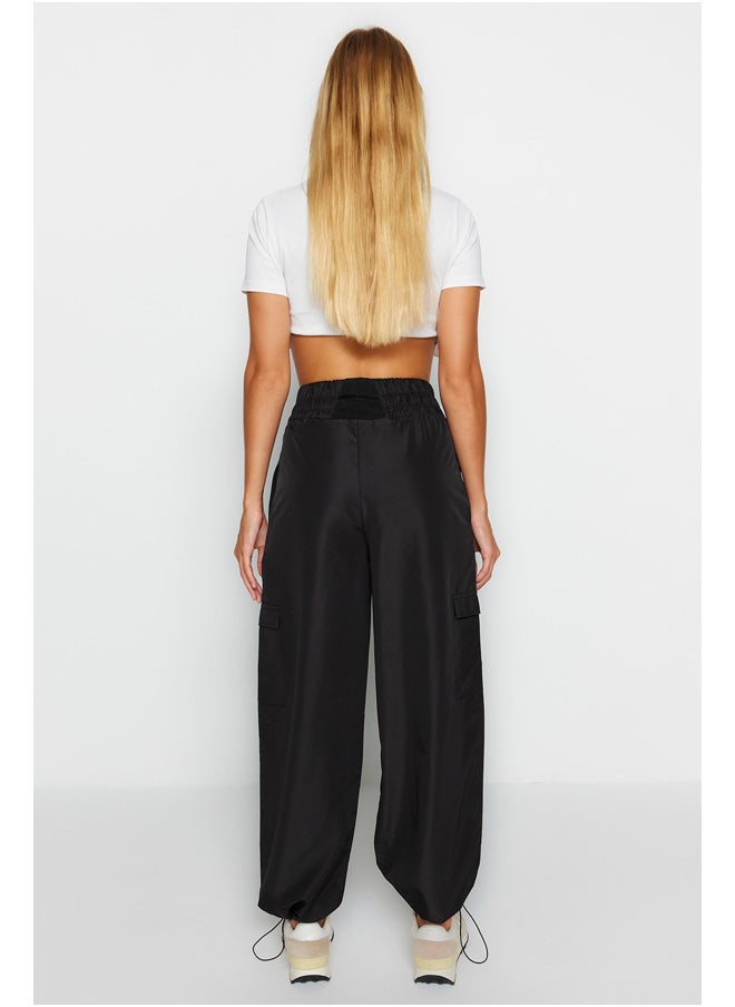 trendyol Black Parachute Fabric Jogger Pocket Detailed Sports Sweatpants THMAW24EA00002.  - Image 5