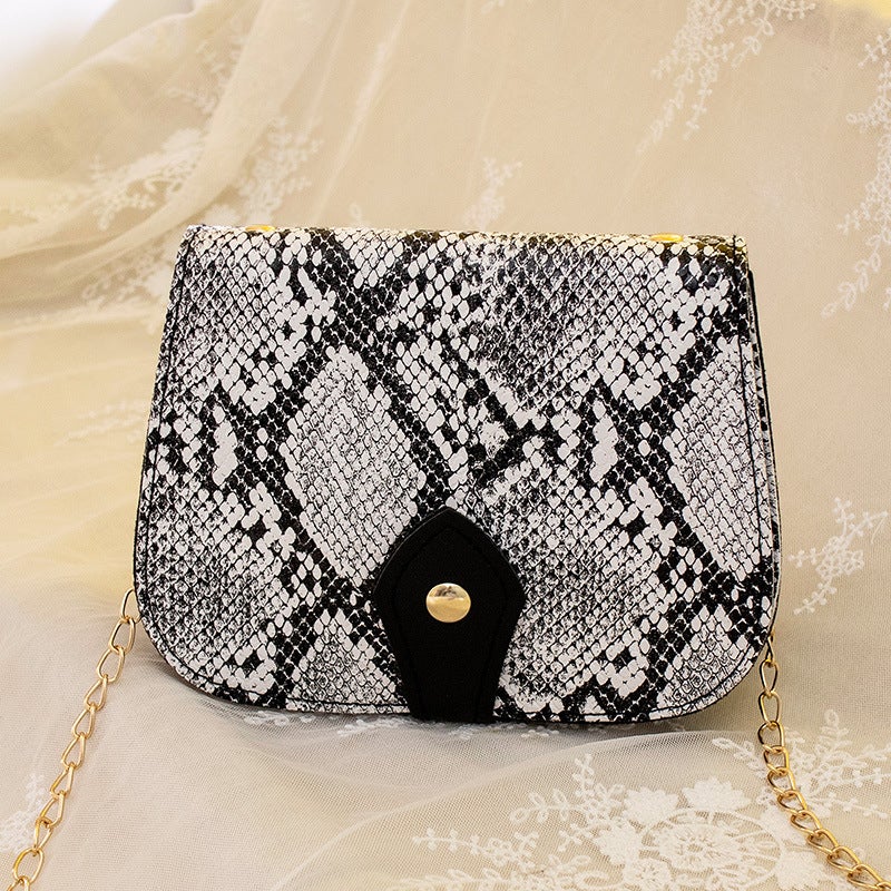 Trendy Snake Pattern Women'S Bag Ladiesbags Personality Diagonal Shoulder Bag Texture Commuter Small Bag - Image 3
