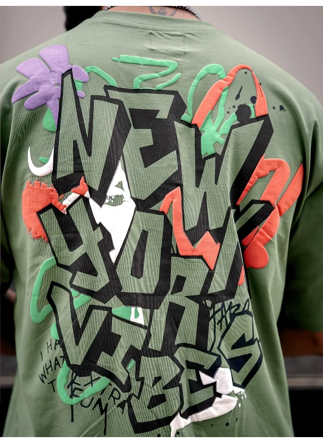 مانياك Mens Printed Round Neck 3/4th Sleeve Hunter Green and Black Cotton Oversized T-Shirt