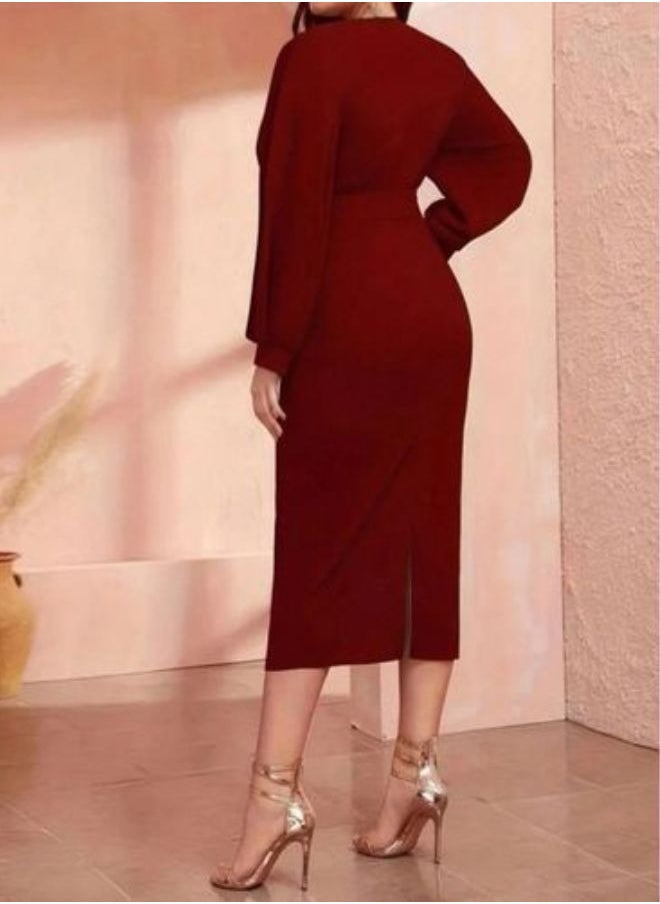 Generic - Women's dress, distinctive color and model, one of the latest trends of 2024 - Image 1