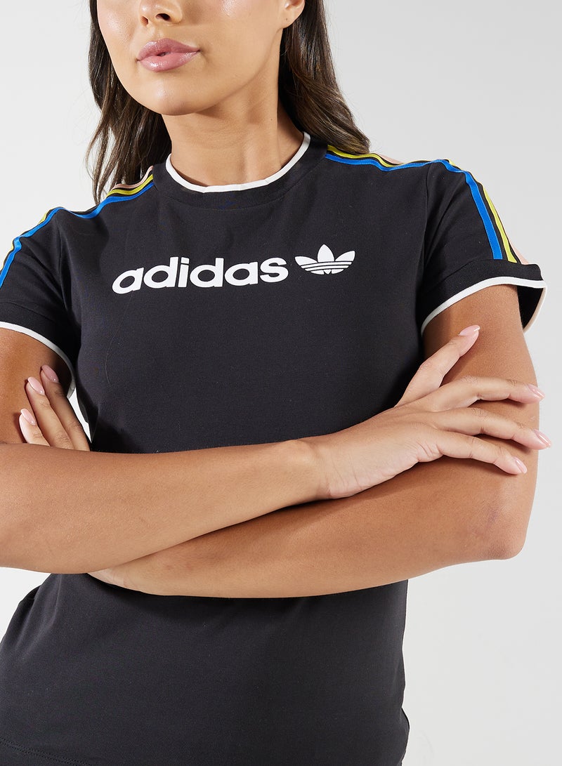 Linear Logo 3 Stripes T-Shirt