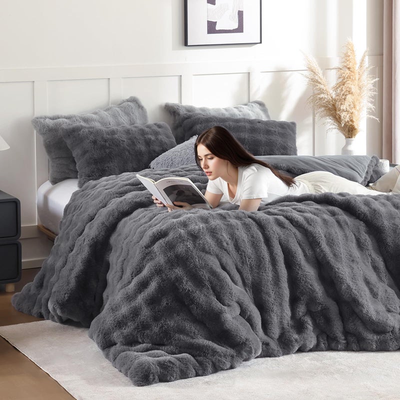 YIKUSH Dark Gray Comforter Set King â€“ Ultra Soft & Warm Faux Fur Comforter for Winter, Elegant Fluffy Comforter King Set with Pillowcases, Cozy Gray Bedding Set - Image 2