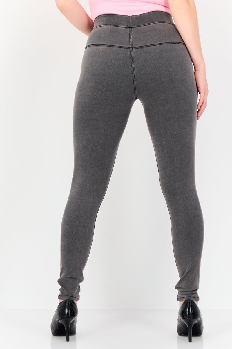 JDY Women Regular Fit Solid Stretchable Straight Jeans, Grey - Image 3