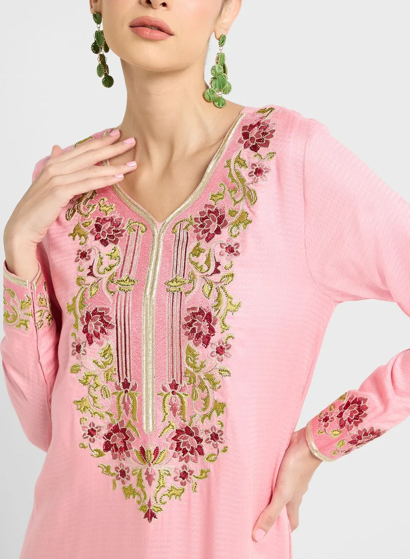 KASHKHA V-Neck Embroidered Jalabiya