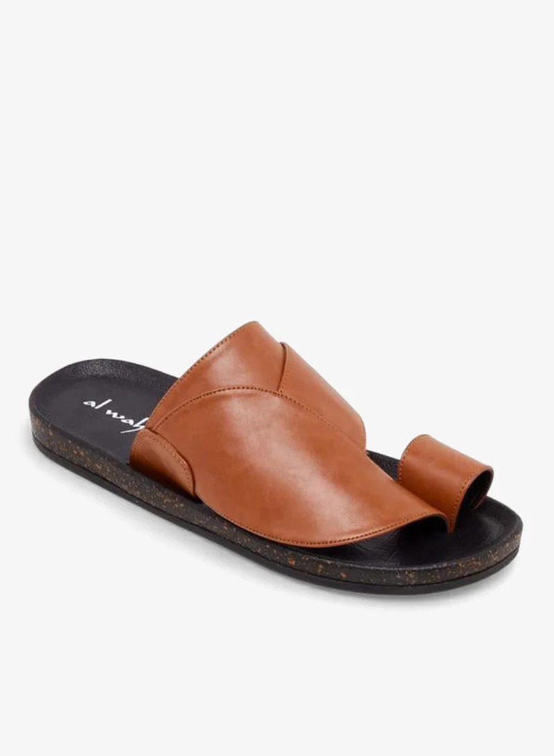 الواحة صنادل رجالية بتفاصيل حلقة إصبع من تشكيلة رمضان