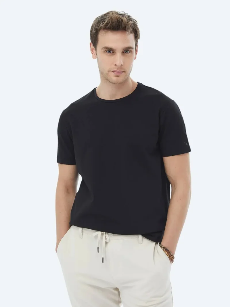 Kip Black Plain Crew Neck Cotton Blended T-Shirt