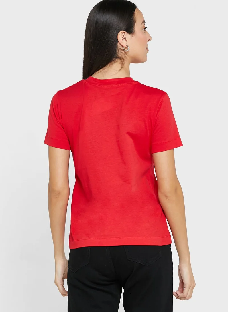 Calvin Klein Jeans Crew Neck Graphic T-Shirt