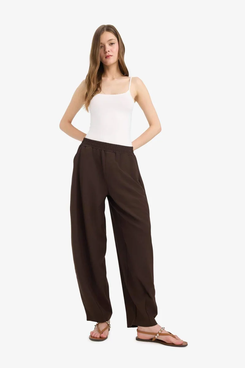 ديفاكتو Balloon Fit Normal Waist Trousers
