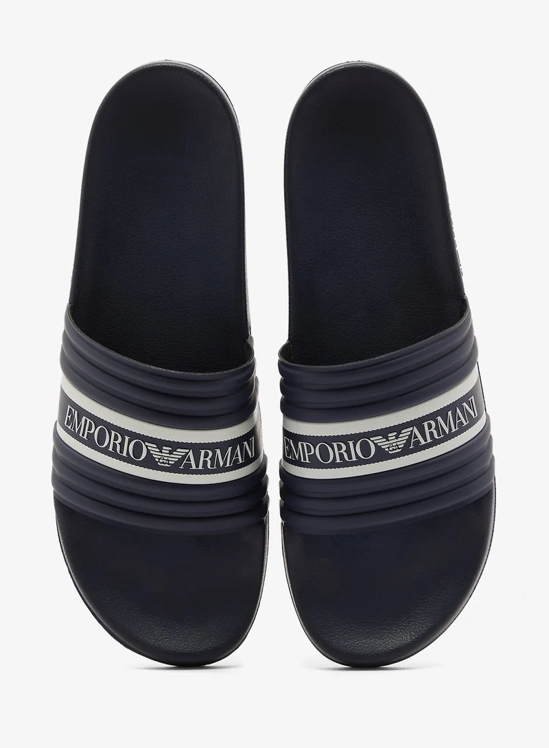 امبوريو ارماني شبشب بشعار كاجوال