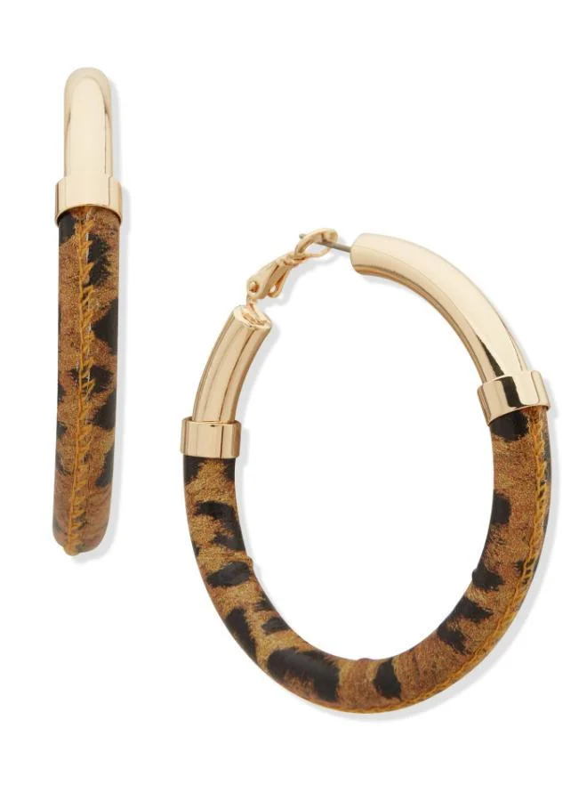 ناين ويست أقراط دائرية بطبعة الفهد