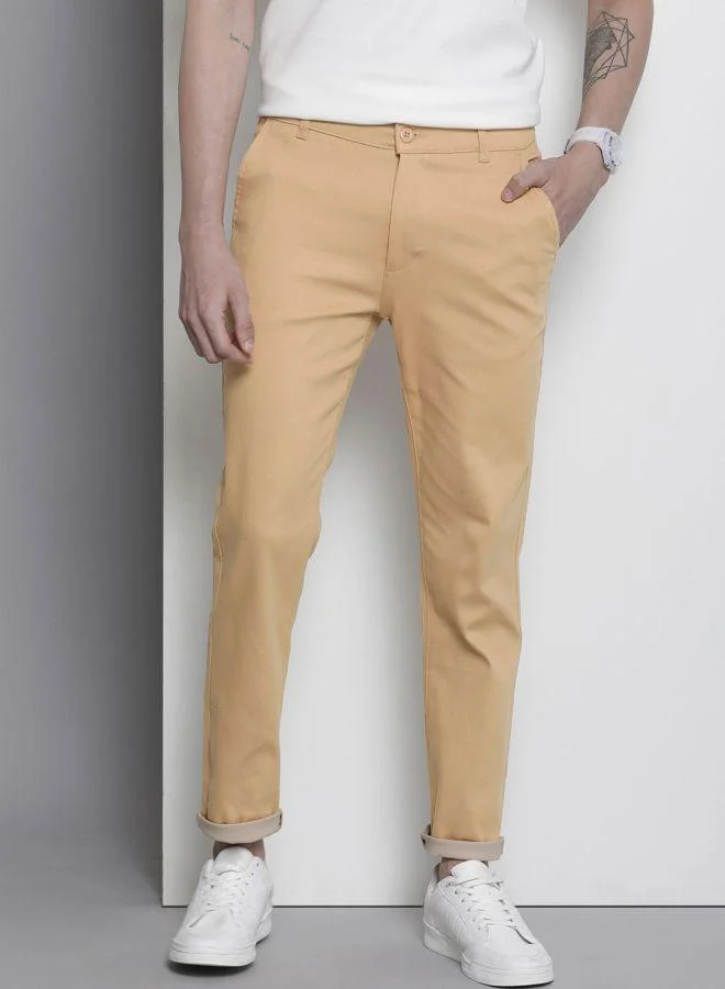Men Slim Fit Solid Mid-Rise Stretchable Chinos