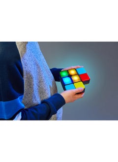 موس لعبة فليب سلايد - لعبة إلكترونية محمولة | لعبة ألغاز متعددة اللاعبين مُشوقة ومُتطلبة | اقلب، انزلق، وطابق الألوان لتُسابق الزمن | 4 أوضاع لعب مُشوقة | مناسبة للأعمار من 8 سنوات فما فوق | مع بطاريات  - Image 4