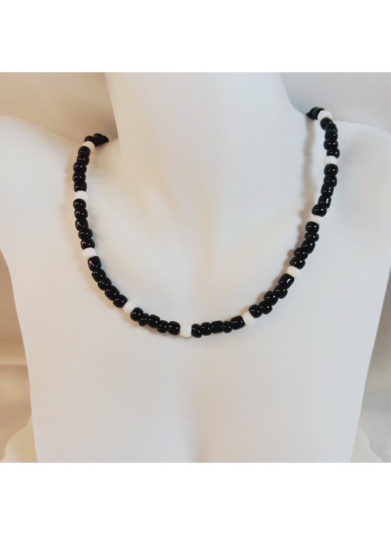 Handmade Black Sand Bead String Necklace - pzsku/ZFB10420DB58831997BD6Z/45/_/1737058644/9445d455-71c0-44a1-898d-d421b7b1e714