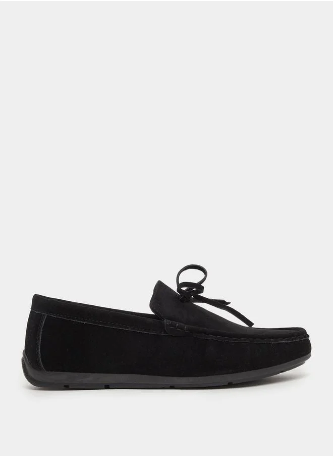 Styli Textured Bow Accent Slip In Loafers