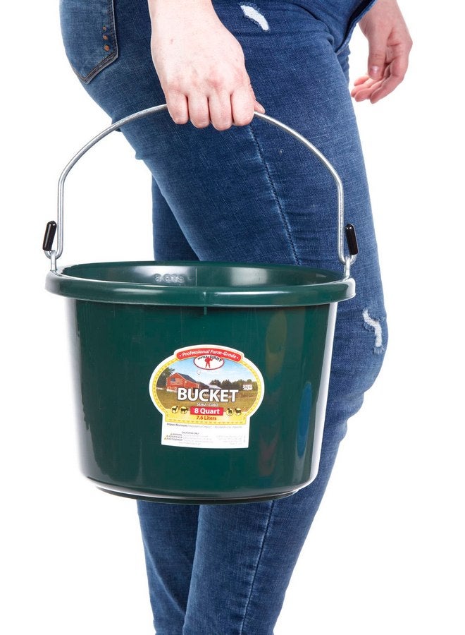 ليتل جايانت دلو علف الحيوانات البلاستيكي من Little Giant® | دلو علف دائري بلاستيكي بمقبض معدني | صنع في الولايات المتحدة الأمريكية | سعة 8 كوارت | أخضر - Image 3