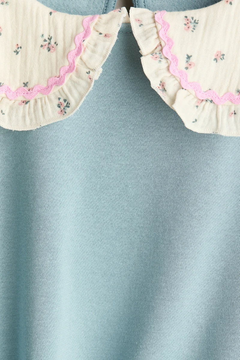 H&M Collared sweatshirt