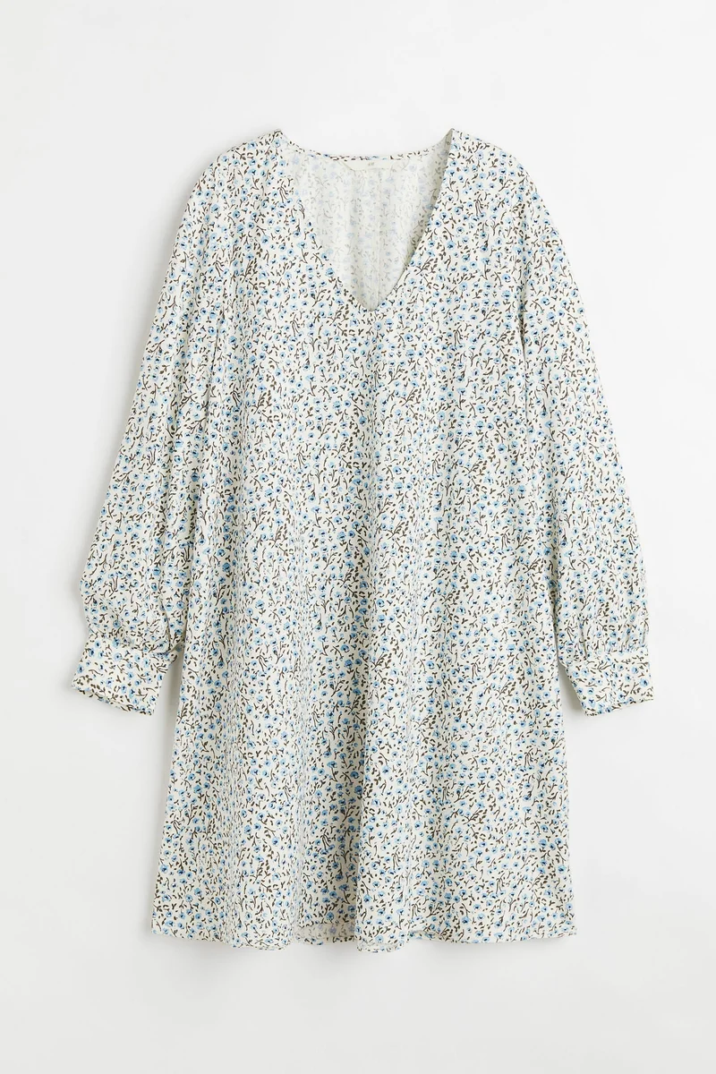 اتش اند ام فستان بياقة على شكل حرف