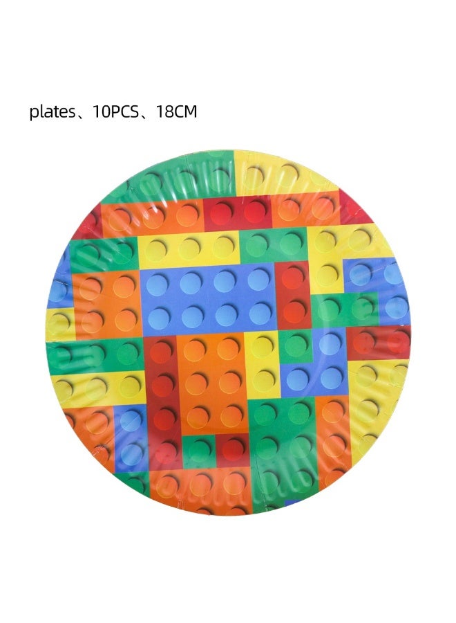 فرحة وسعادة مجموعة تزيين كاملة لمائدة حفلات مكعبات ليغو: 72 قطعة زينة + أدوات مائدة لـ10 أشخاص (أطباق، مناديل، غطاء طاولة، بانر، توب كيك) - Image 2