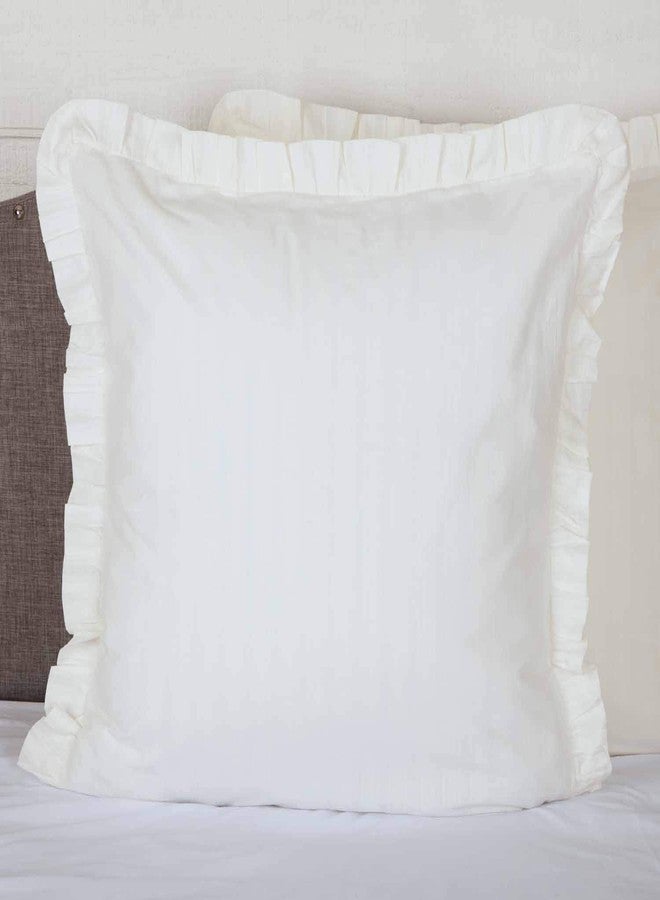 Piper Classics غطاء وسادة إيميلي الأوروبي المكشكش، مقاس 26 بوصة × 26 بوصة، بنمط خطوط متناسقة، غطاء وسادة مربع كبير من قماش أبيض كريمي مبطن، ديكور ريفي عتيق - Image 1